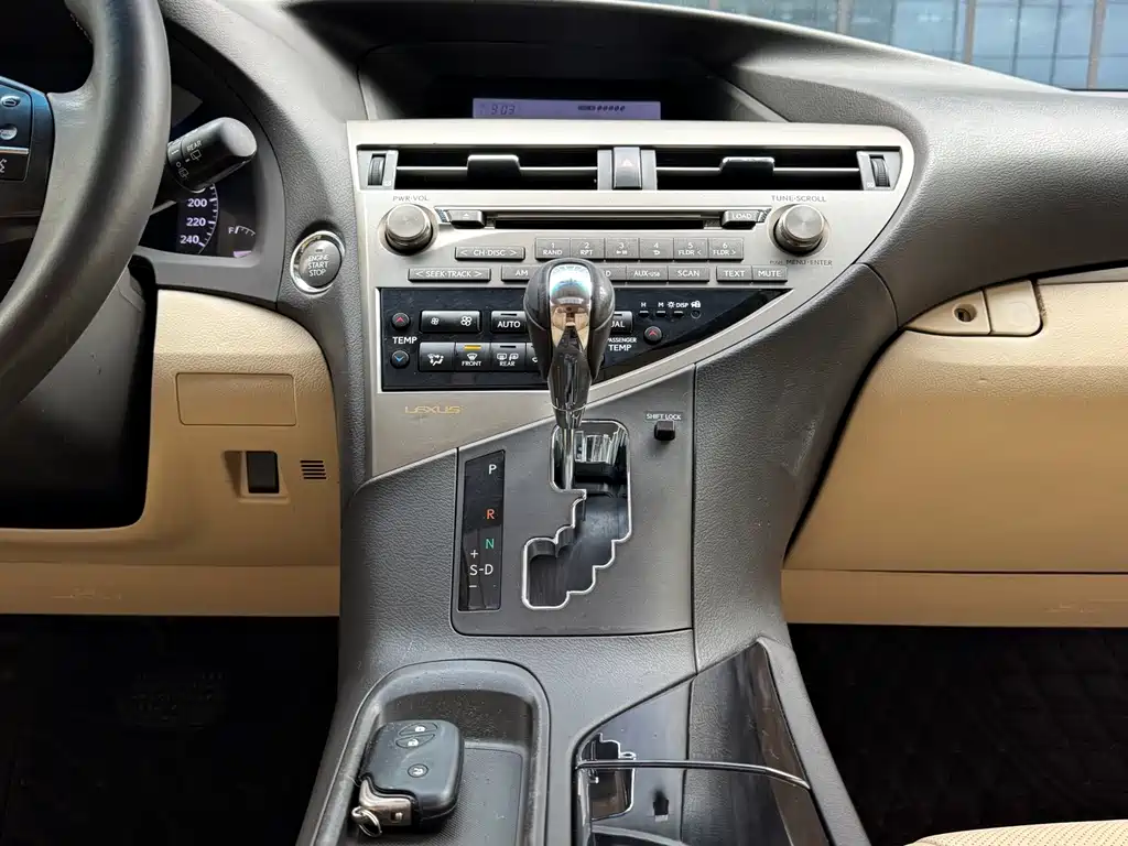 Lexus RX Classic 2012 — фото 10