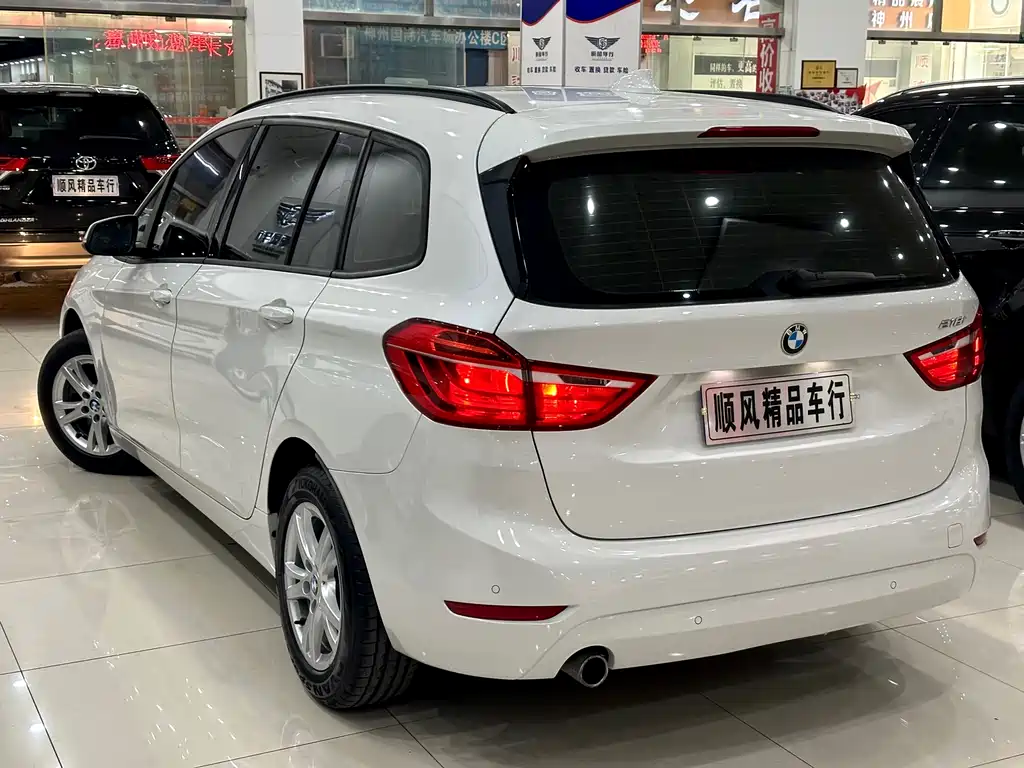 BMW 2 Series Gran Tourer 2015 — фото 2
