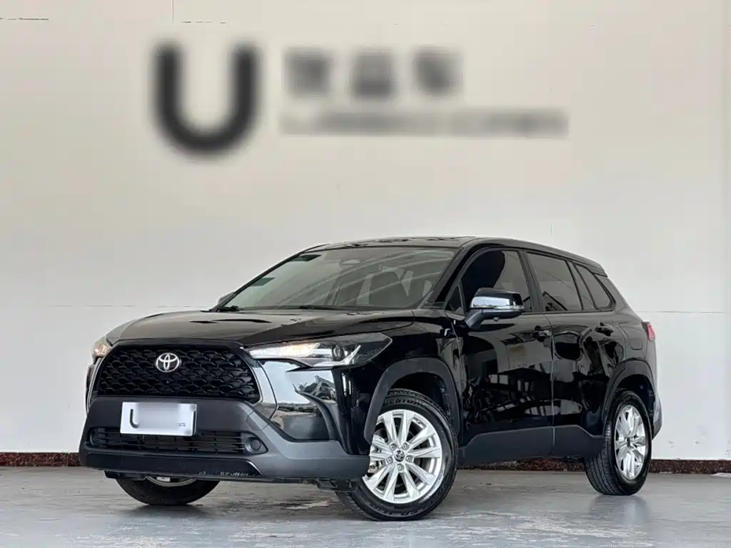 Toyota Corolla Cross 2023 — фото 1