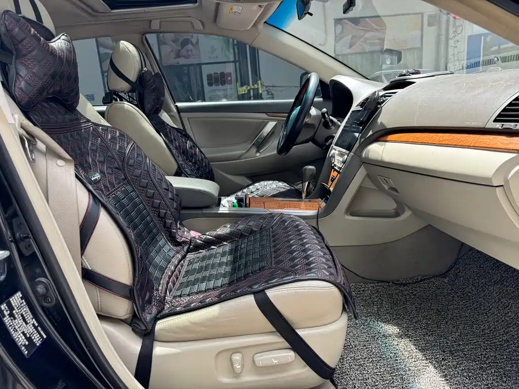 Toyota Camry 2011