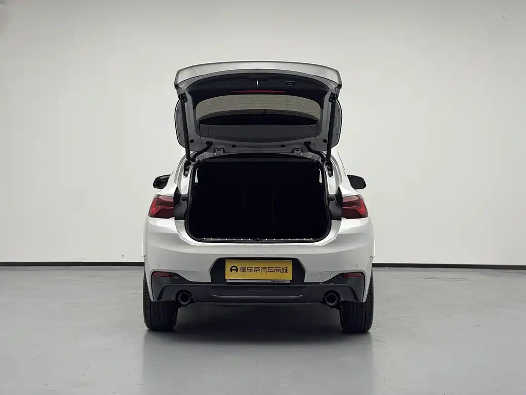 BMW X2 2024 — фото 16