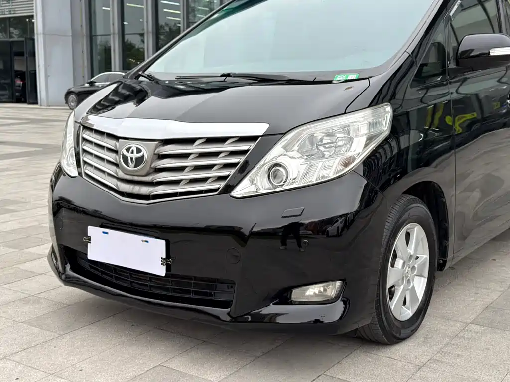 Toyota Alphard 2011 — фото 10