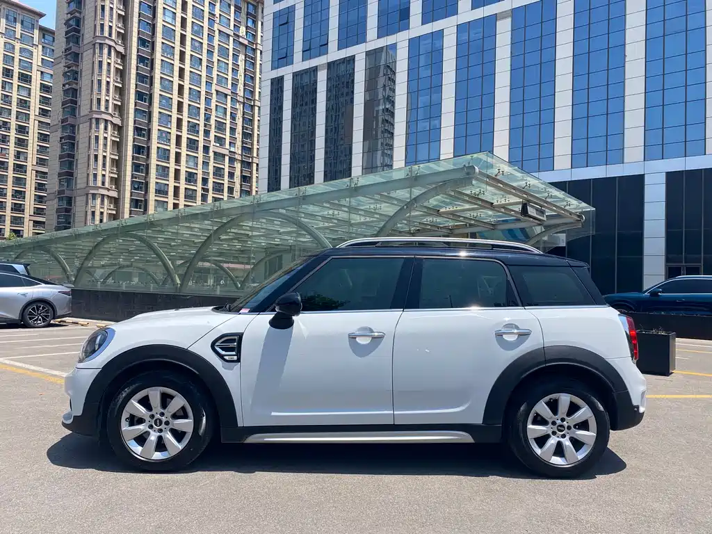 MINI Countryman 2018 — фото 3