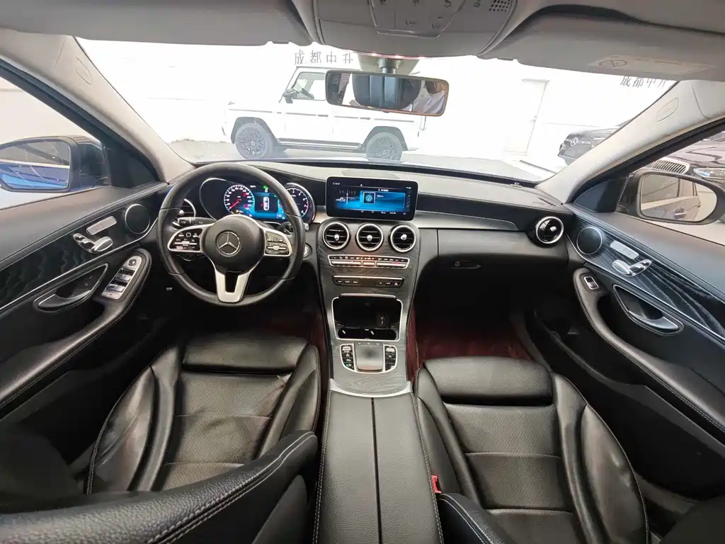 Mercedes-Benz C-Class 2019 — фото 15