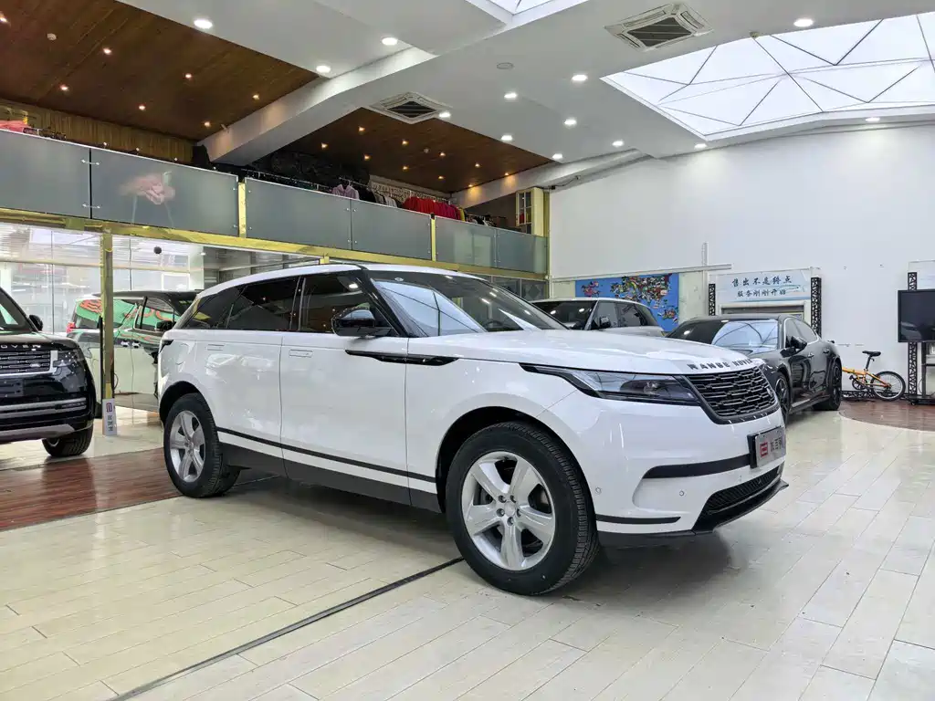 Land Rover Range Rover Velar 2025 — фото 3