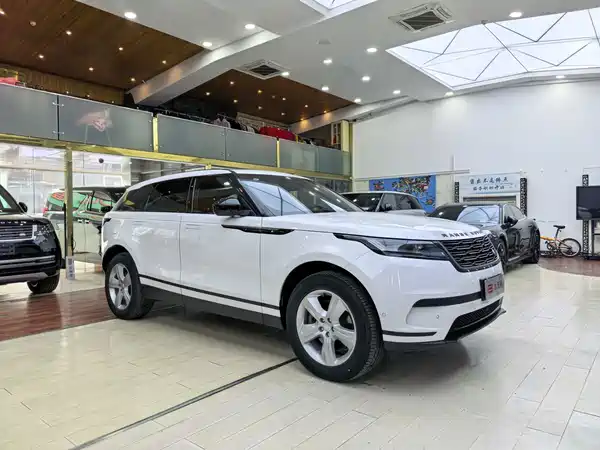Land Rover Range Rover Velar 2025