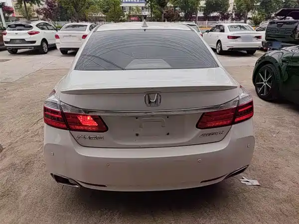 Honda Accord 2015