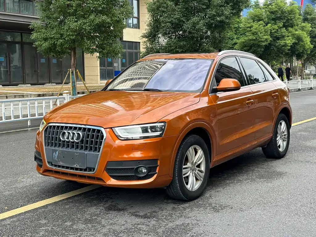 Audi Q3 2014 — фото 1