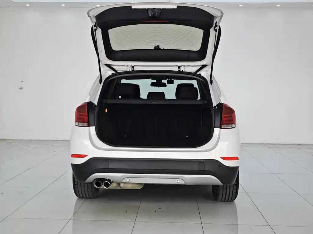 BMW X1 2016 — фото 20