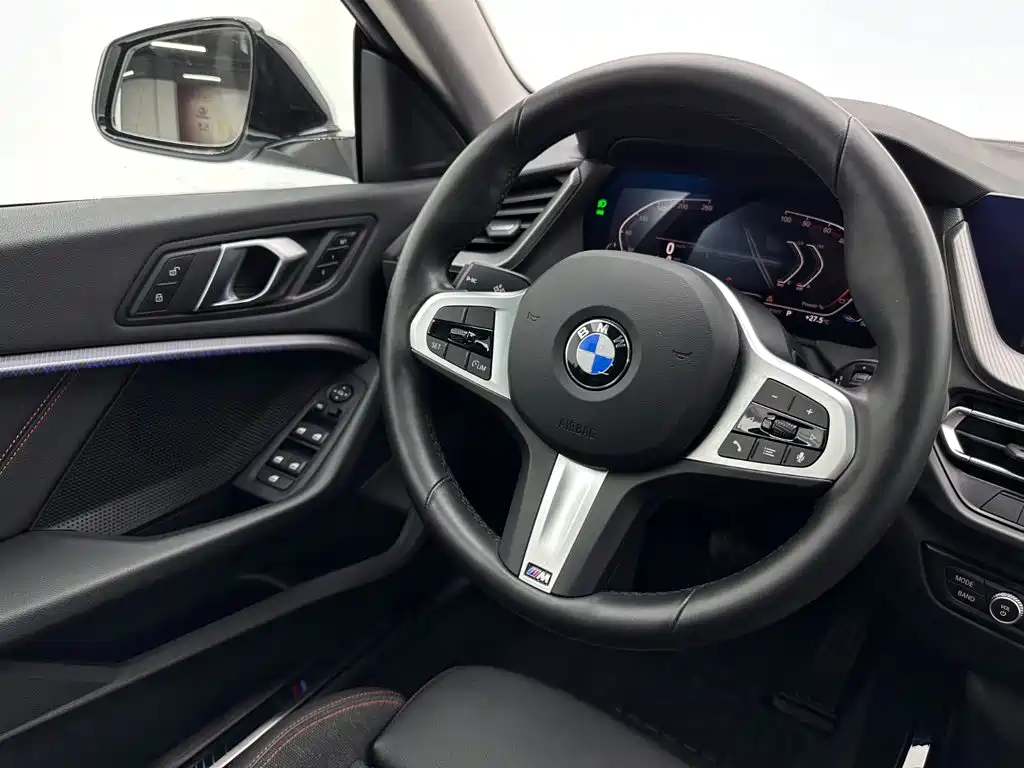BMW 2 Series 2024 — фото 10