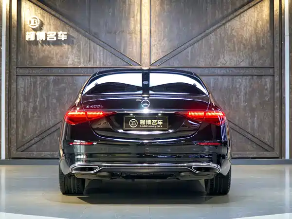 Mercedes-Benz S-Class 2022