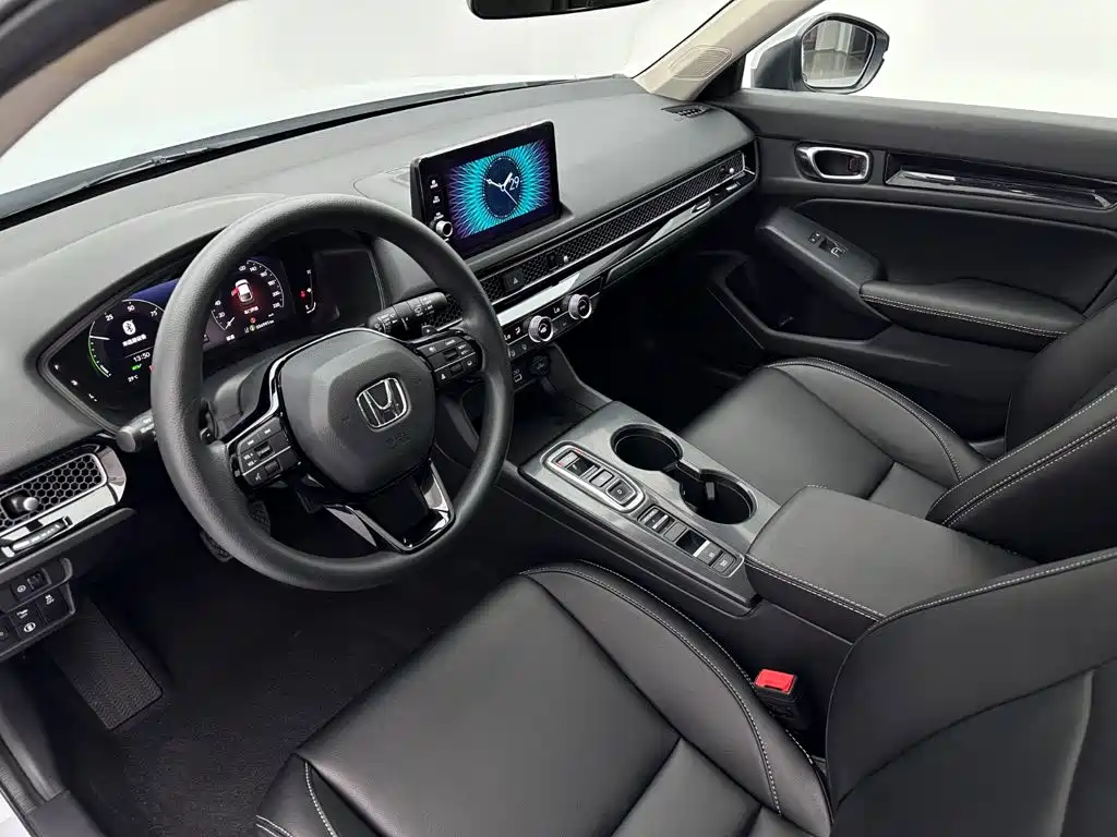 Honda Civic 2023 — фото 16