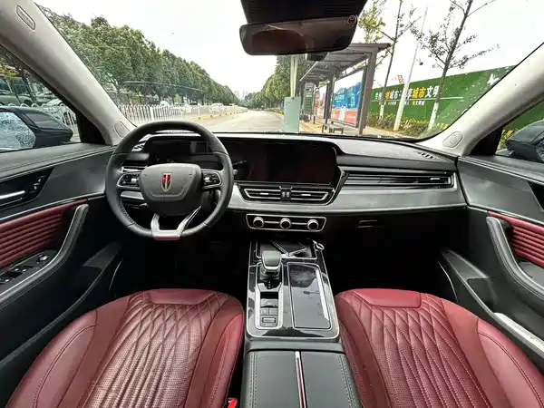 Hongqi HS5 2024