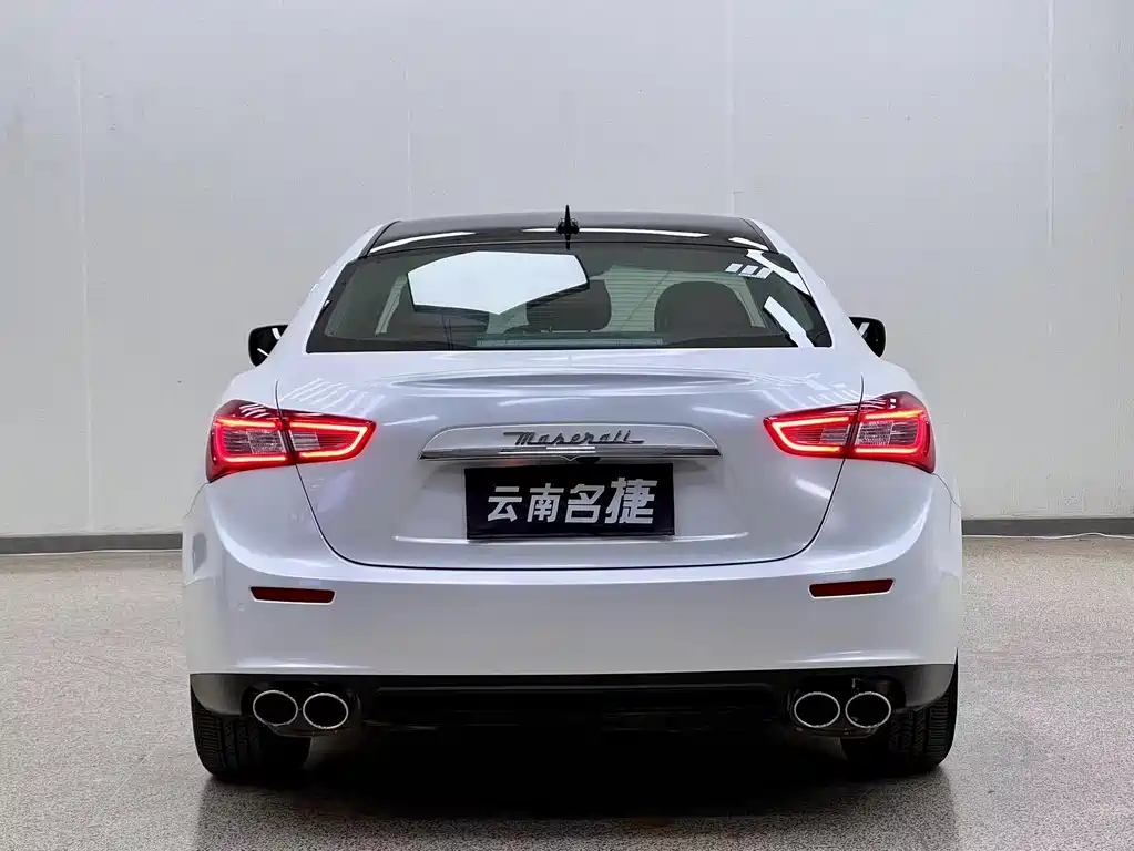 Maserati Ghibli 2016 — фото 6