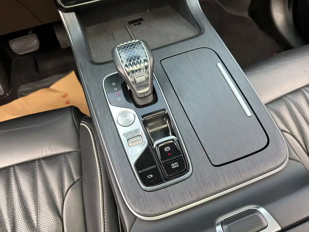 GAC Motor Trumpchi GS8 2023 — фото 13