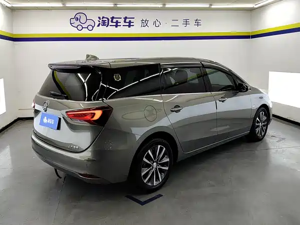 Buick GL6 2020