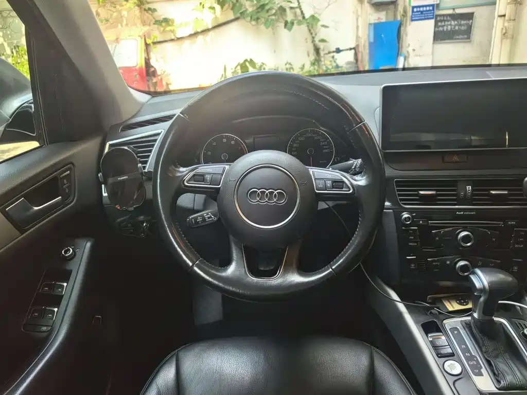 Audi Q5 2016 — фото 11