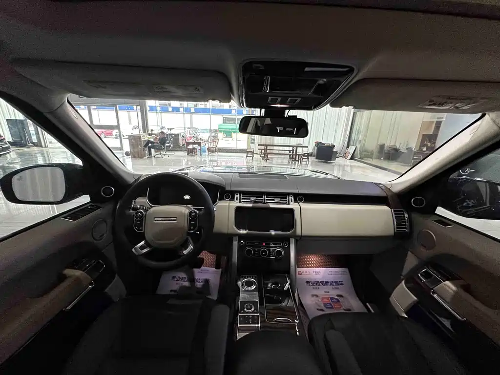 Land Rover Range Rover 2016 — фото 11