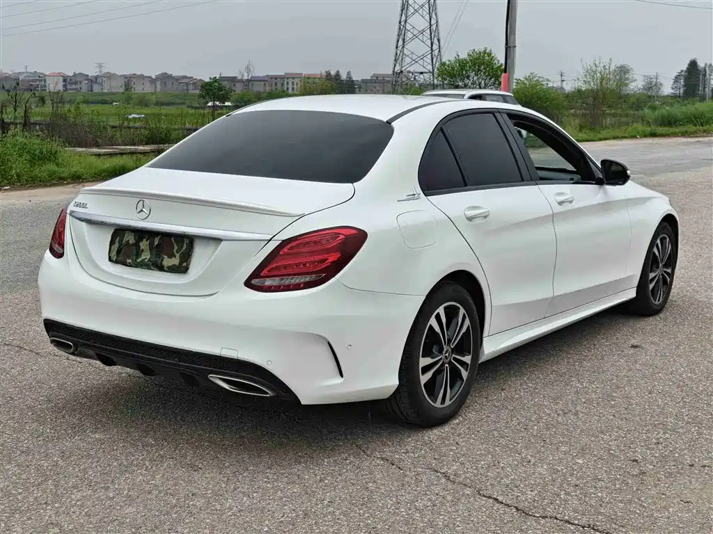 Mercedes-Benz C-Class 2018 — фото 9