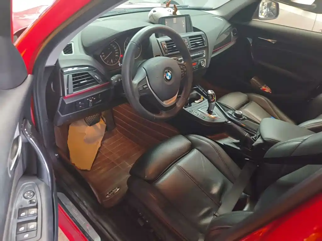 BMW 1 Series 2014 — фото 16
