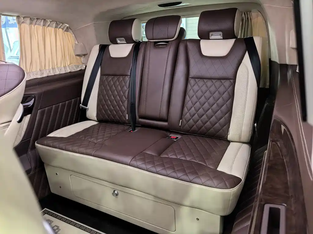 Mercedes-Benz Vito 2020 — фото 17