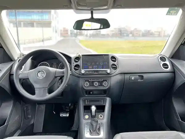 Volkswagen Tiguan 2014