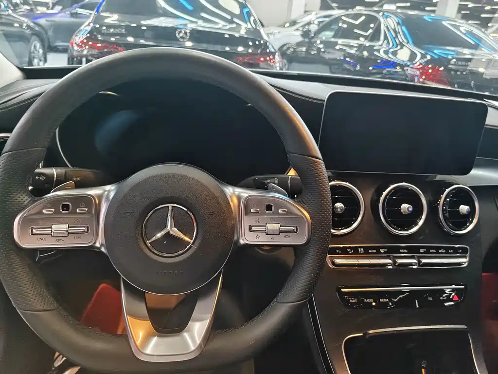 Mercedes-Benz C-Class 2020 — фото 10