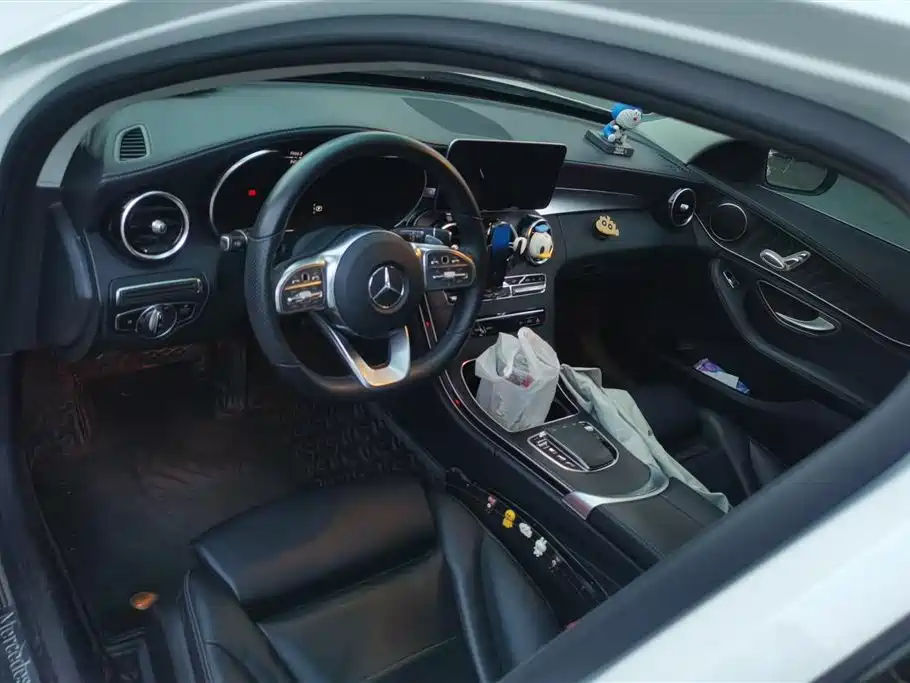 Mercedes-Benz C-Class 2019 — фото 12