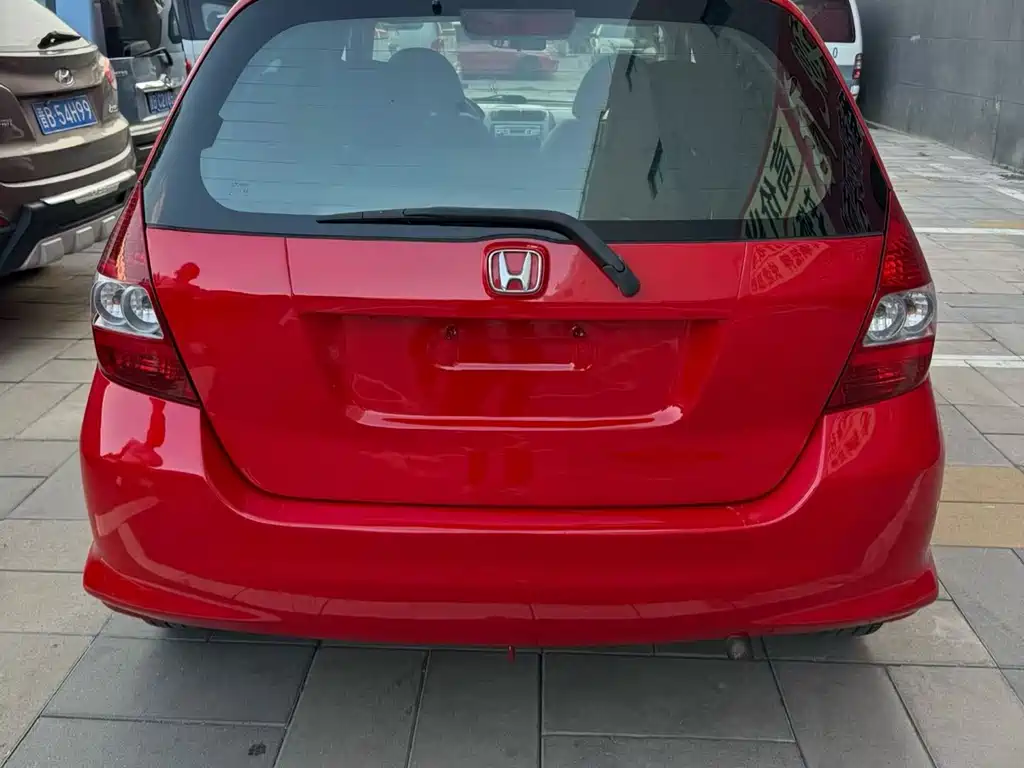 Honda Fit 2006 — фото 7