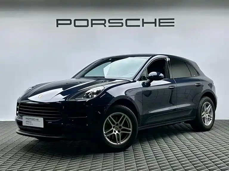 Porsche Macan 2021 — фото 1