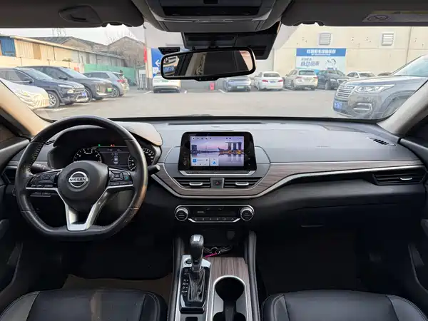 Nissan Teana 2021
