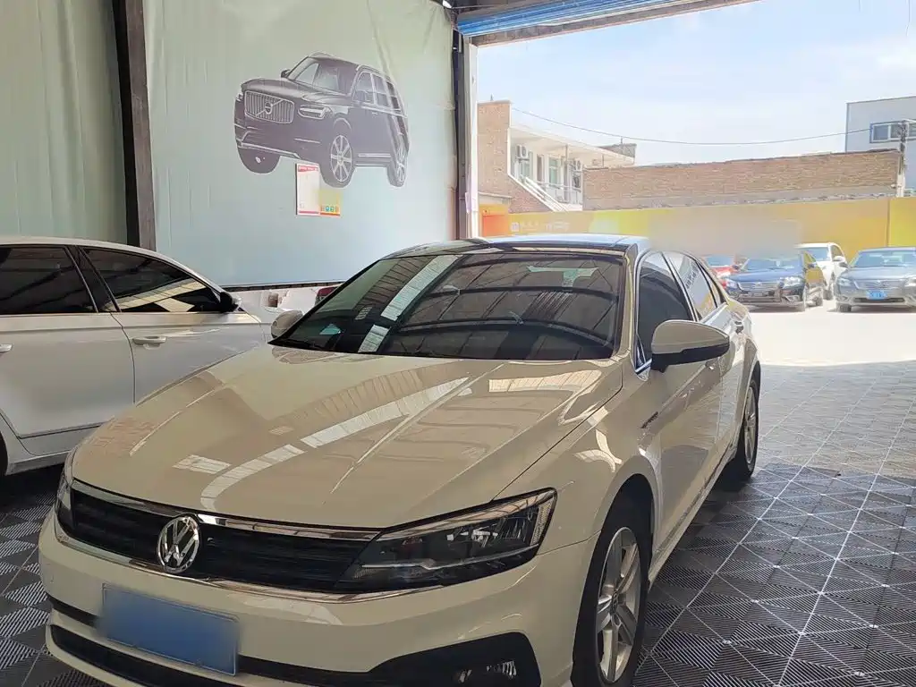Volkswagen Lamando 2021