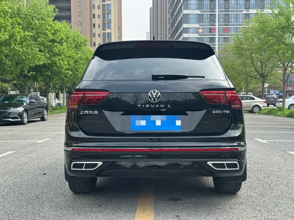 Volkswagen Tiguan L 2022 — фото 18