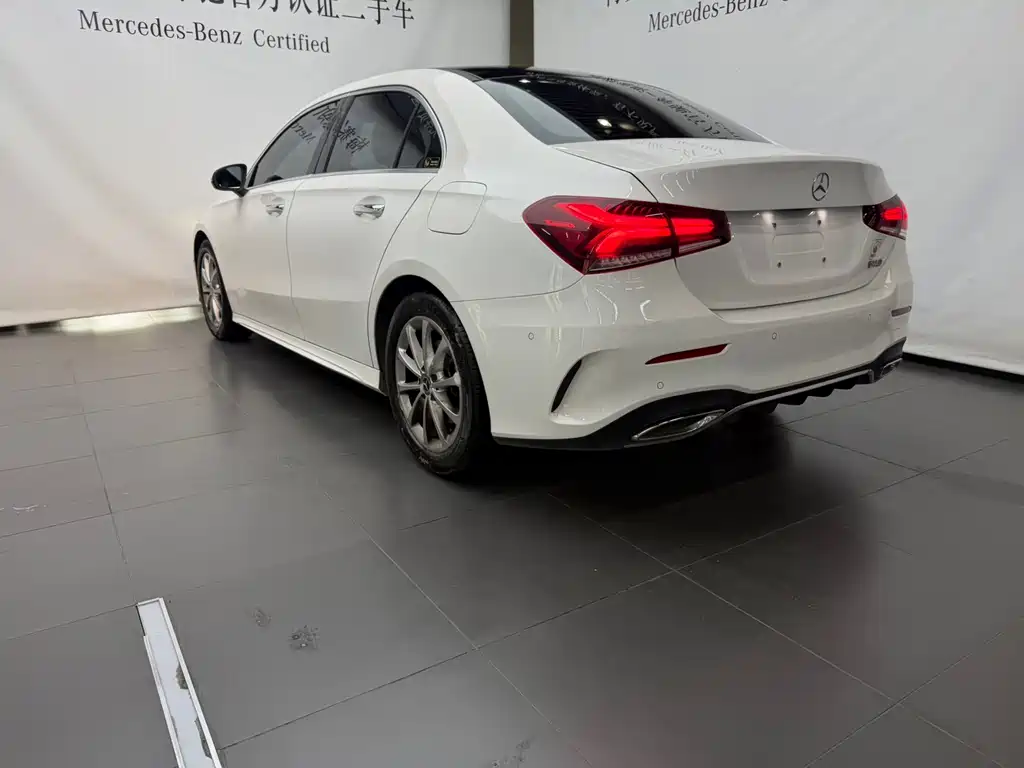 Mercedes-Benz A-Class 2021 — фото 5