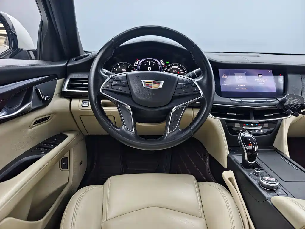 Cadillac CT6 2020 — фото 13