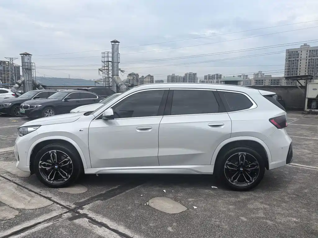 BMW X1 2025
