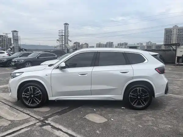 BMW X1 2025
