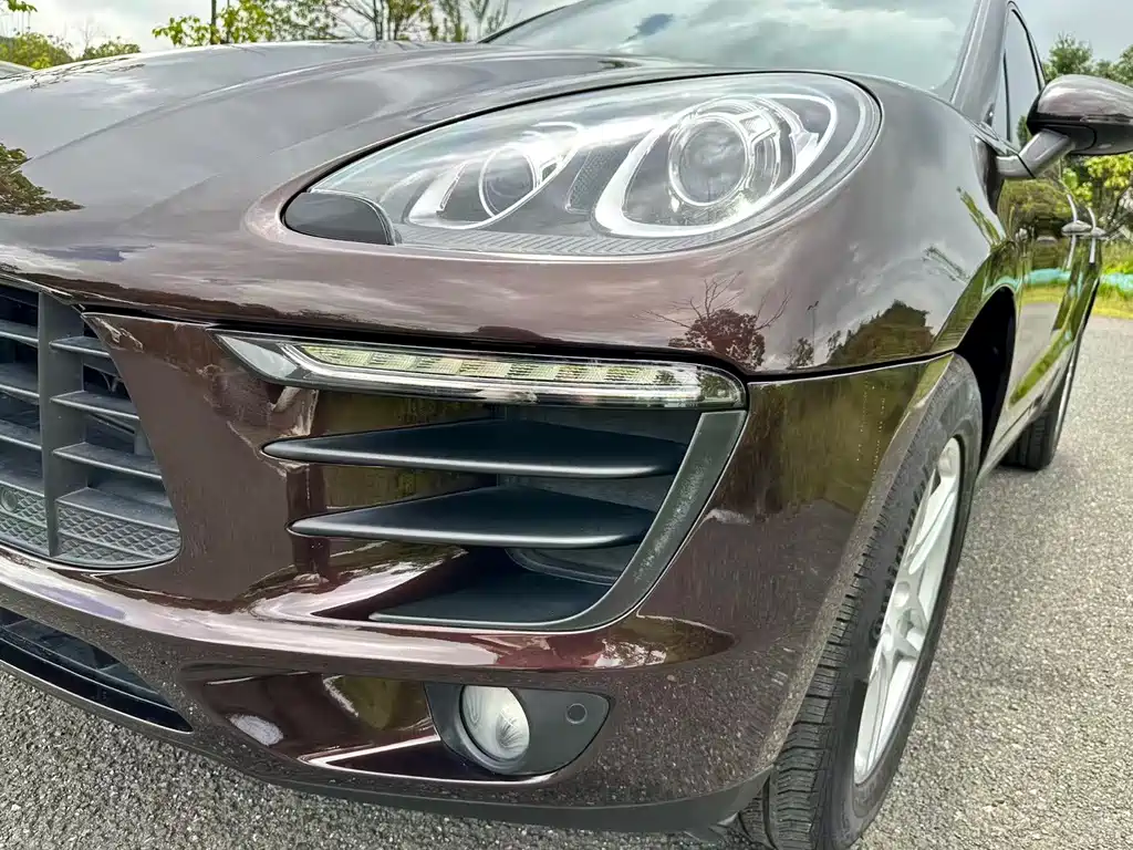 Porsche Macan 2016 — фото 20