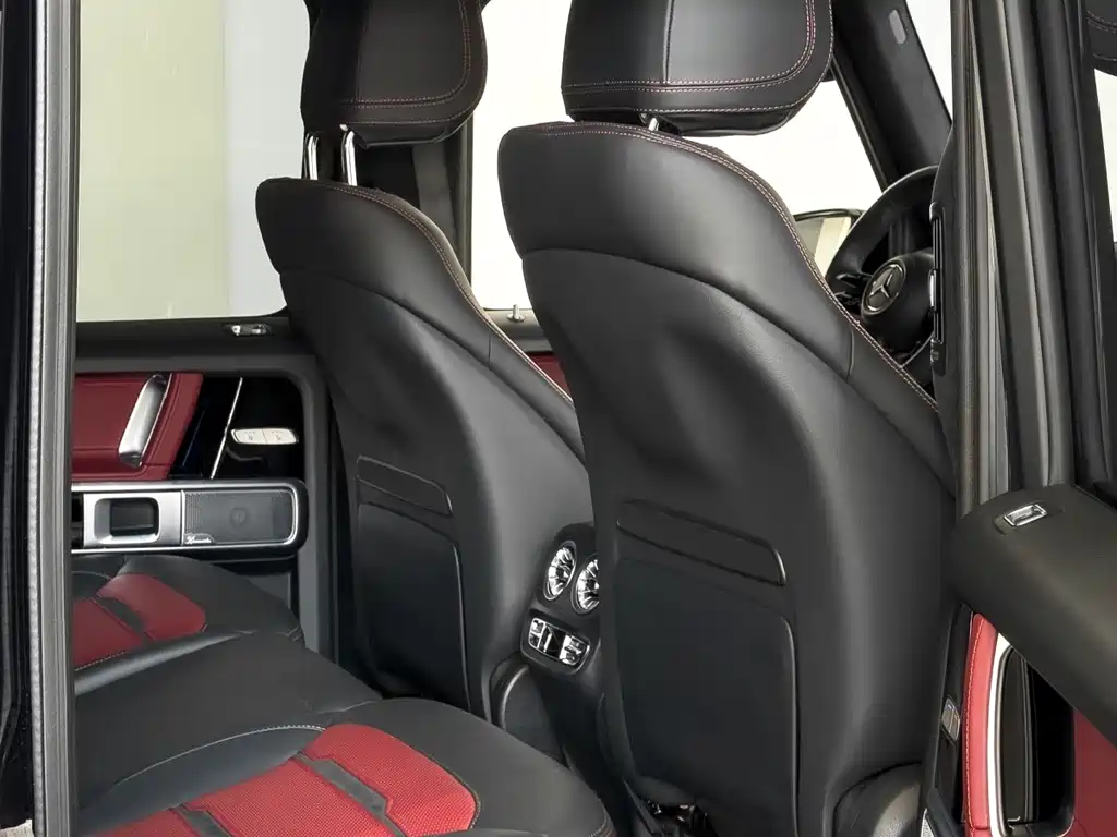 Mercedes-Benz G-Class AMG 2025 — фото 14