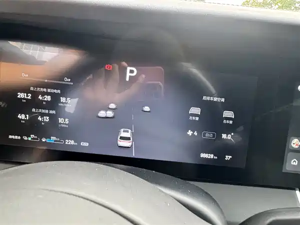 Li Auto ONE 2021
