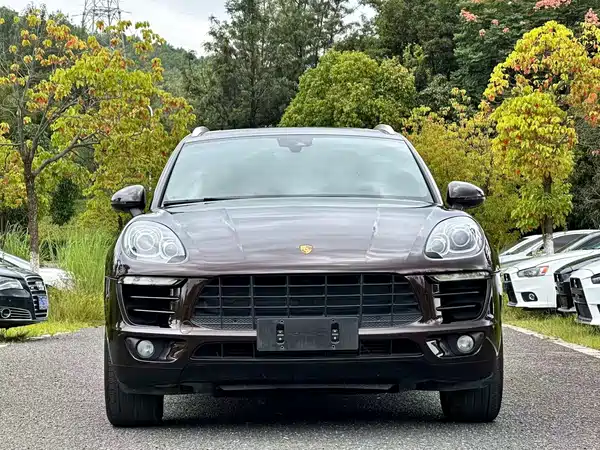 Porsche Macan 2016
