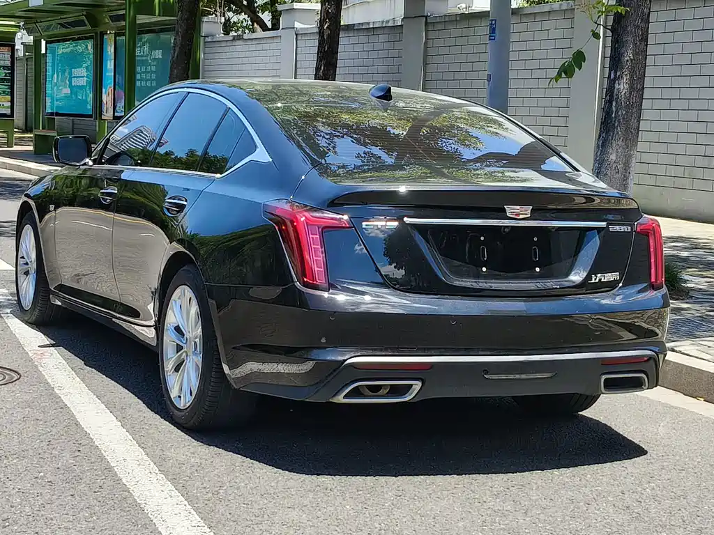 Cadillac CT5 2022 — фото 16