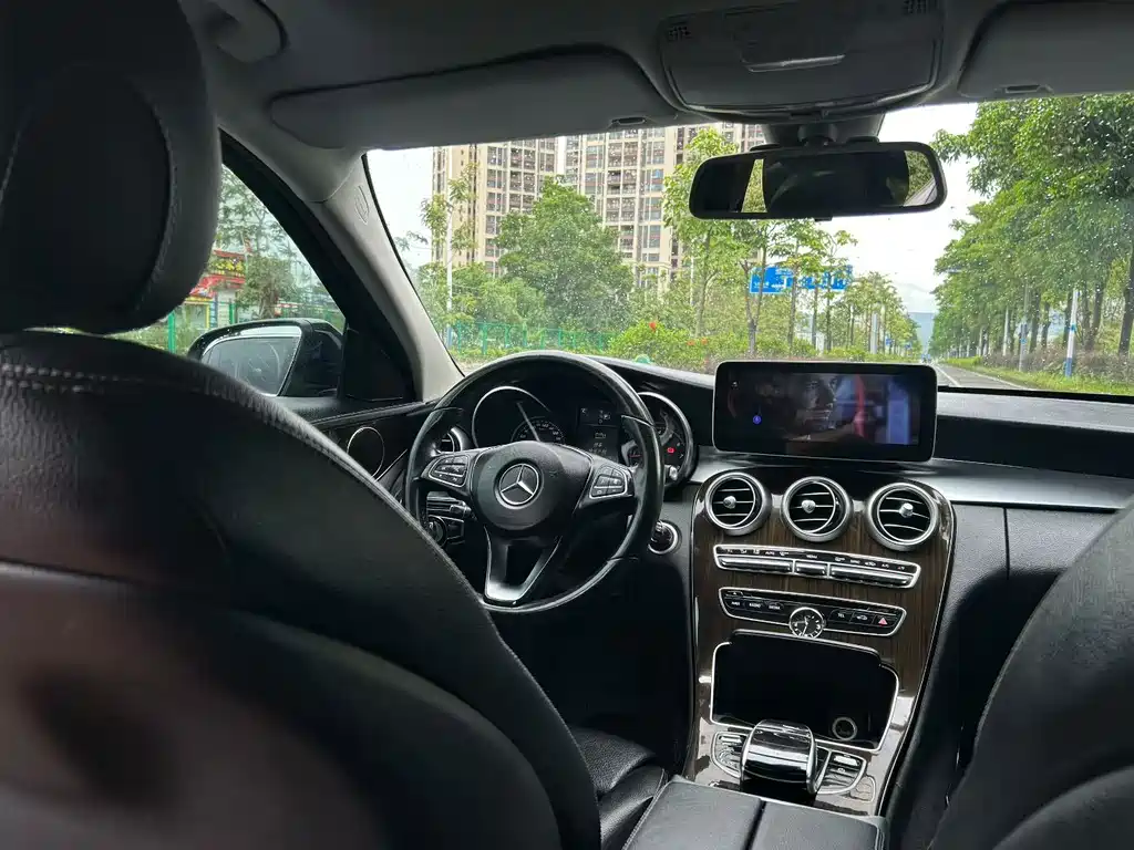 Mercedes-Benz C-Class 2015