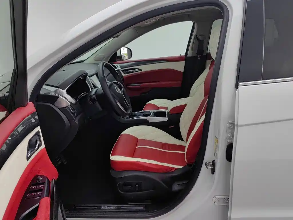 Cadillac SRX 2015 — фото 10