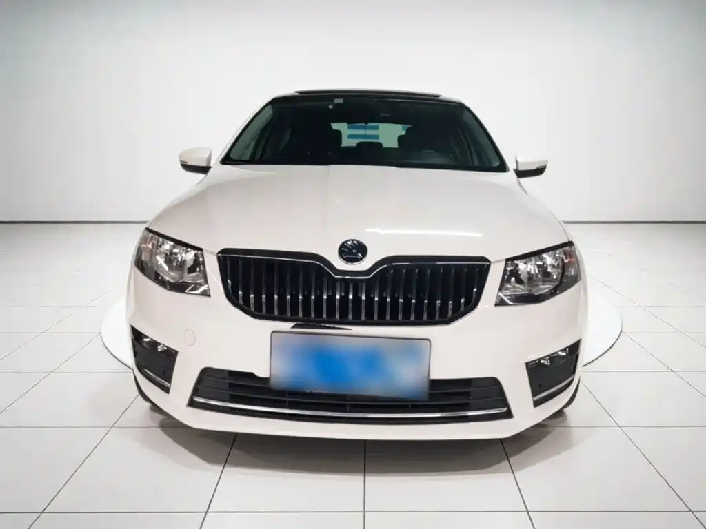 Skoda Octavia 2017 — фото 24