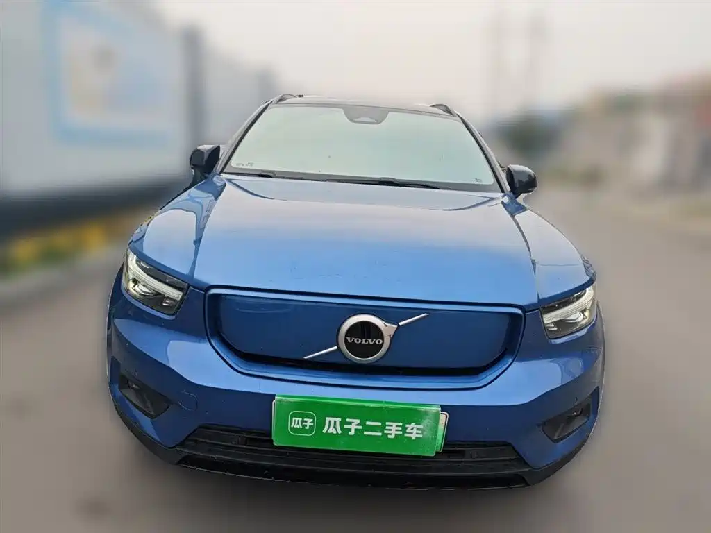 Volvo XC40 NEV 2020 — фото 24