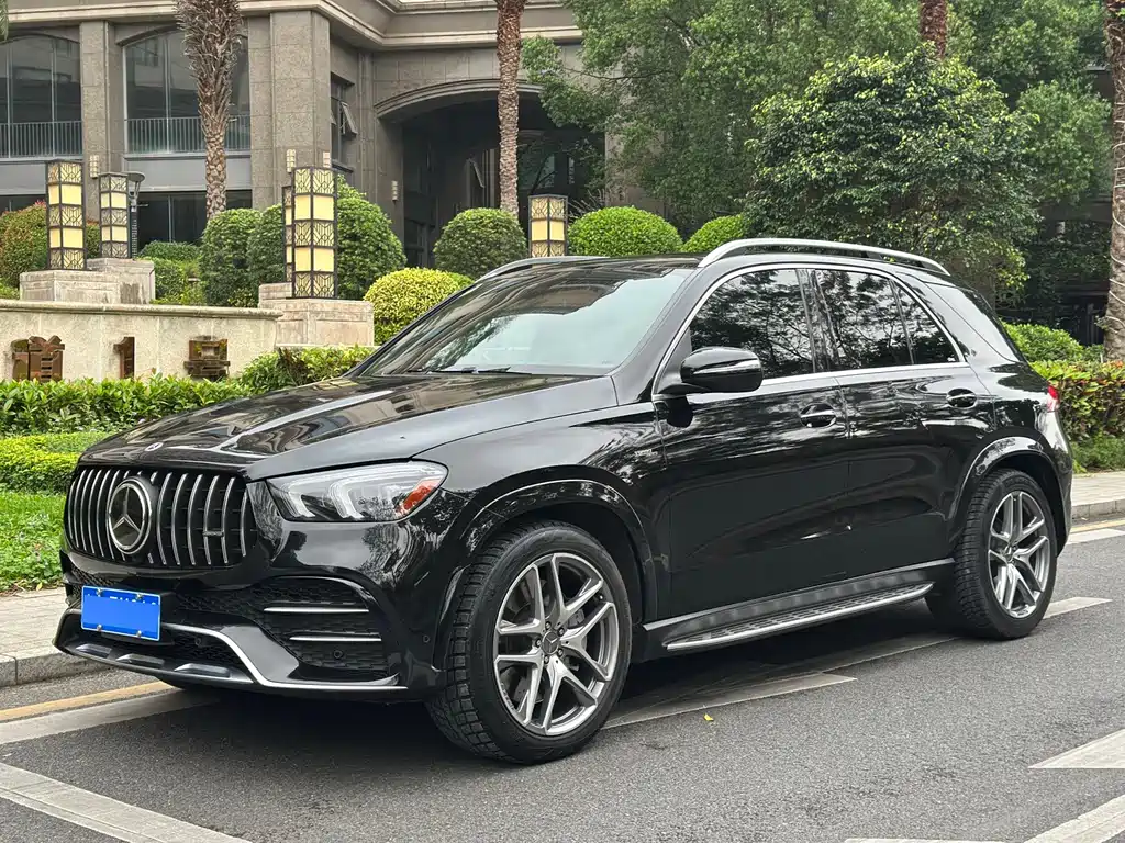 Mercedes-Benz GLE AMG 2022 — фото 1