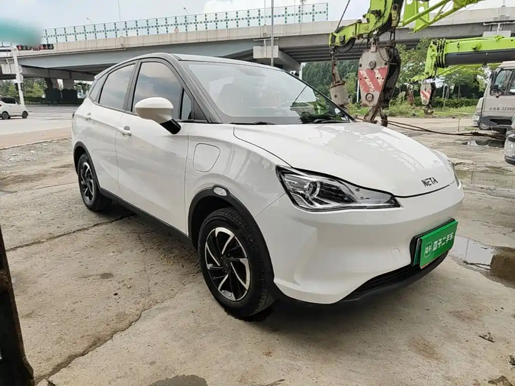 Neta V 2021