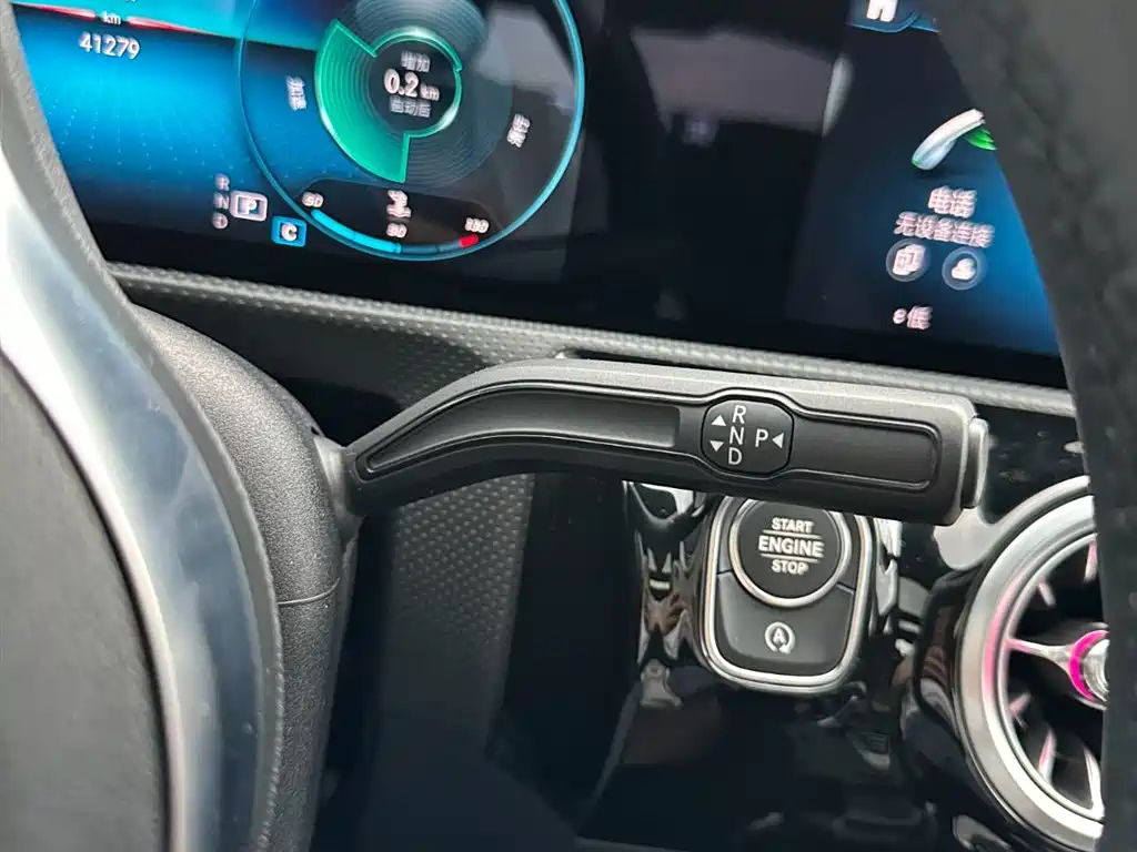 Mercedes-Benz A-Class 2020 — фото 23