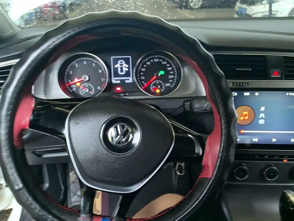 Volkswagen Golf 2015 — фото 11